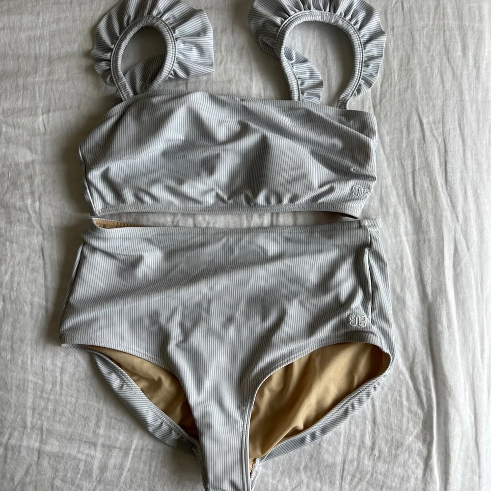 Albion White Ribbed Ruffle-Strap Bikini Set - Picture 2 of 7